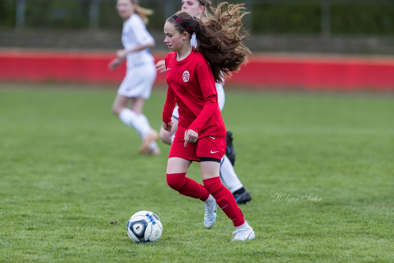 Bild 151 - wBJ VfL Pinneberg - Eimsbuettel : Ergebnis: 6:2